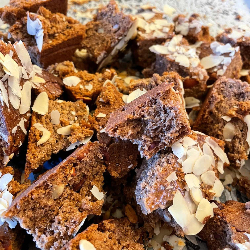 Home-made Speculaas Chunks, Sweetened with Rice & Maple Syrup *